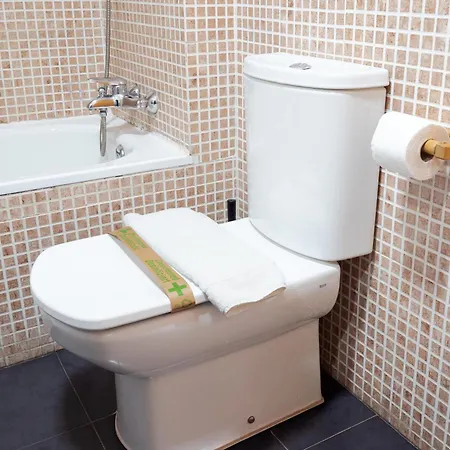 아파트 Novam Guest Homes *